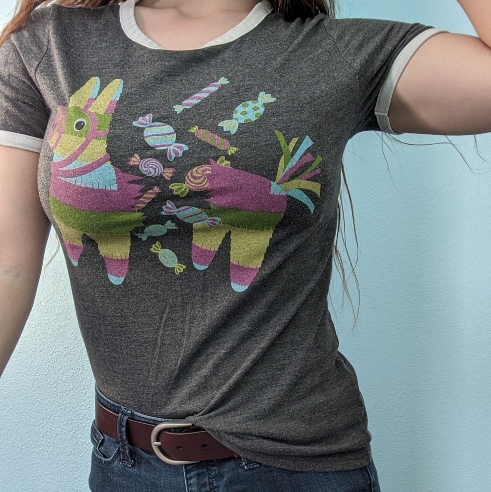 Grey soft tee llama pinata